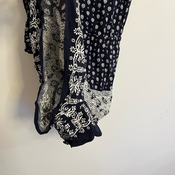 5/20$ Garage Navy Blue Boho Patterned Spaghetti Strap Onepiece size Small - Picture 3 of 5